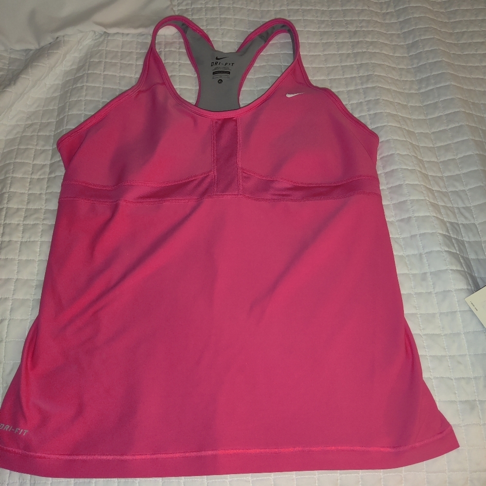 Woman's Nike dry fit tank top